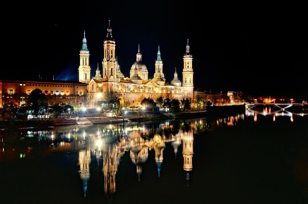 Casa Del Mercado Zaragoza Buitenkant foto